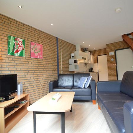 Lovely Holiday Home In Limburg Amid Lush Forest Stramproy Exterior photo