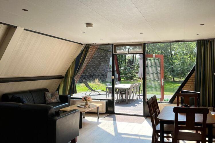 Lovely Holiday Home In Limburg Amid Lush Forest Stramproy Exterior photo